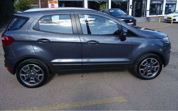 Used Ford Ecosport 2016 for sale - 76234333: Photo 2