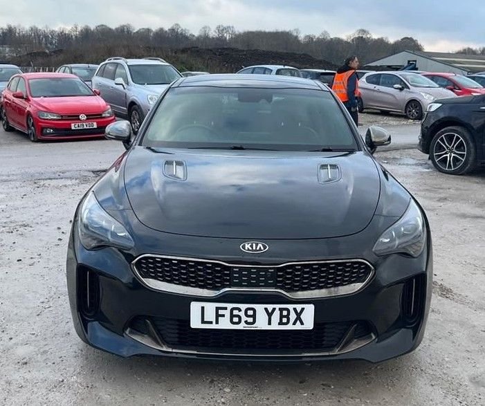Used Kia Stinger 2019 for sale - 77498960: Photo 2