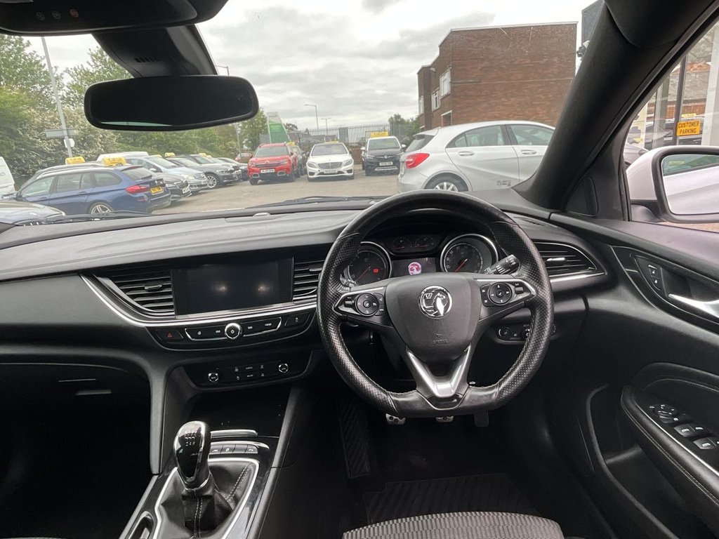 Used Vauxhall Insignia 2018 for sale - 76356404: Photo 10