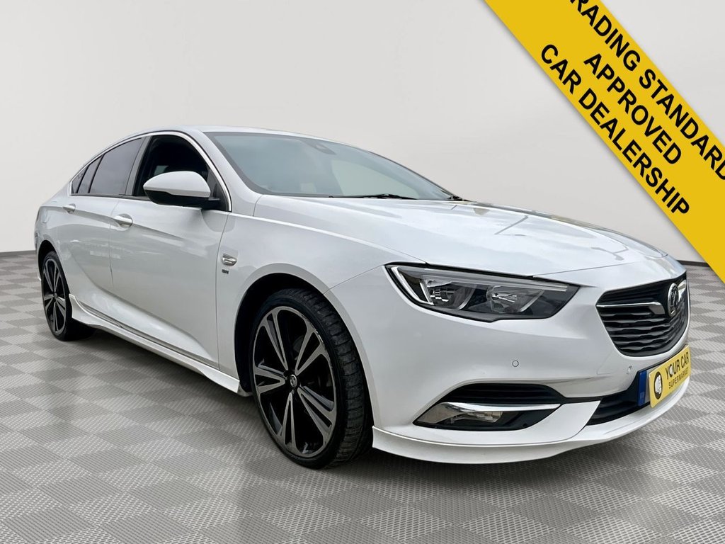 Used Vauxhall Insignia 2018 for sale - 76356404: Photo 2