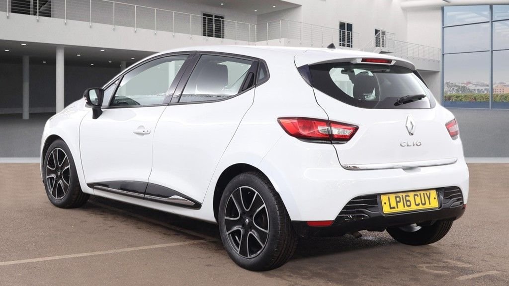 Used Renault Clio 2016 for sale - 77798180: Photo 3