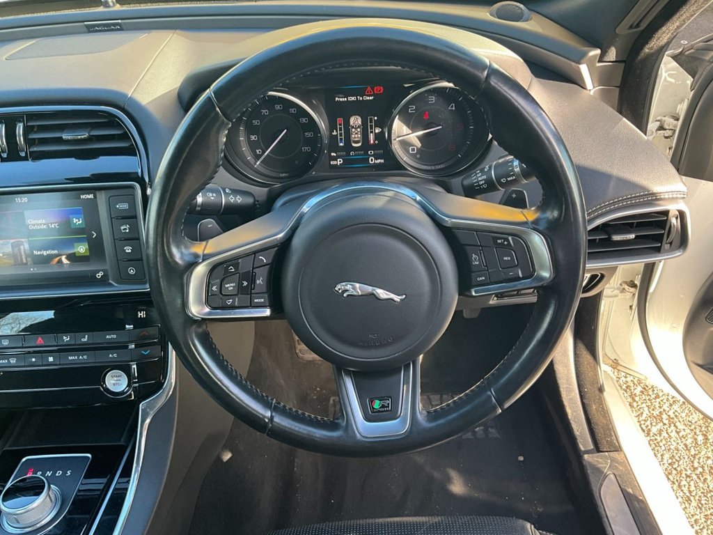 Used Jaguar XE 2015 for sale - 77798363: Photo 12