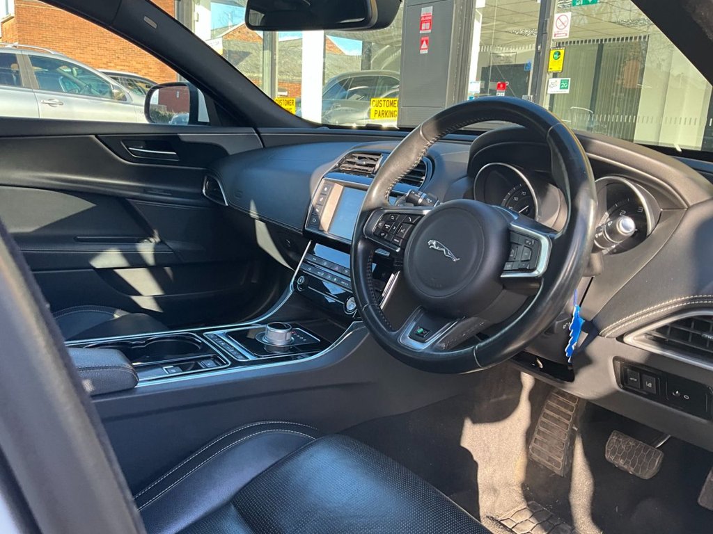 Used Jaguar XE 2015 for sale - 77798363: Photo 13