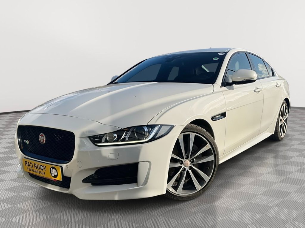 Used Jaguar XE 2015 for sale - 77798363: Photo 4