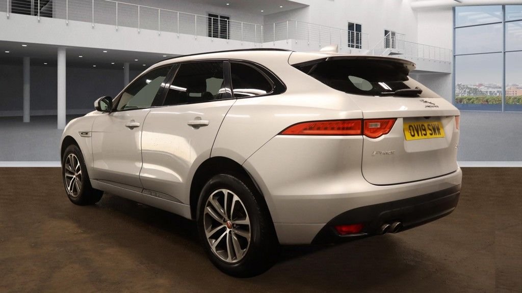 Used Jaguar F-Pace 2019 for sale - 77302198: Photo 3