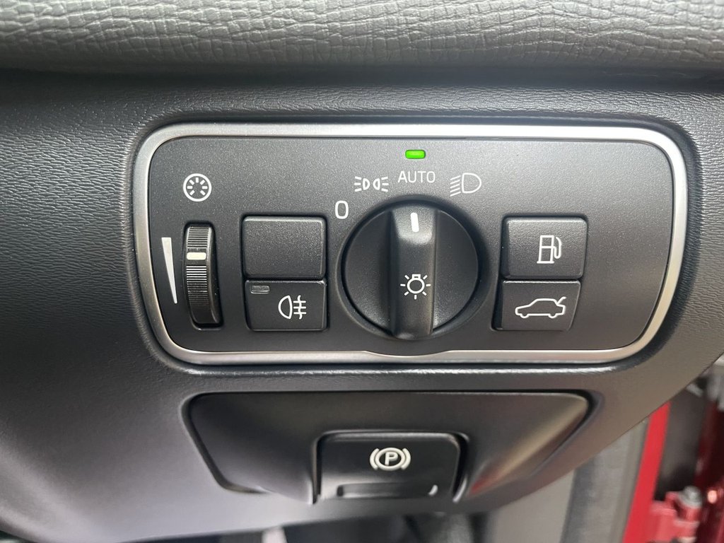 Used Volvo XC60 2016 for sale - 77009669: Photo 23