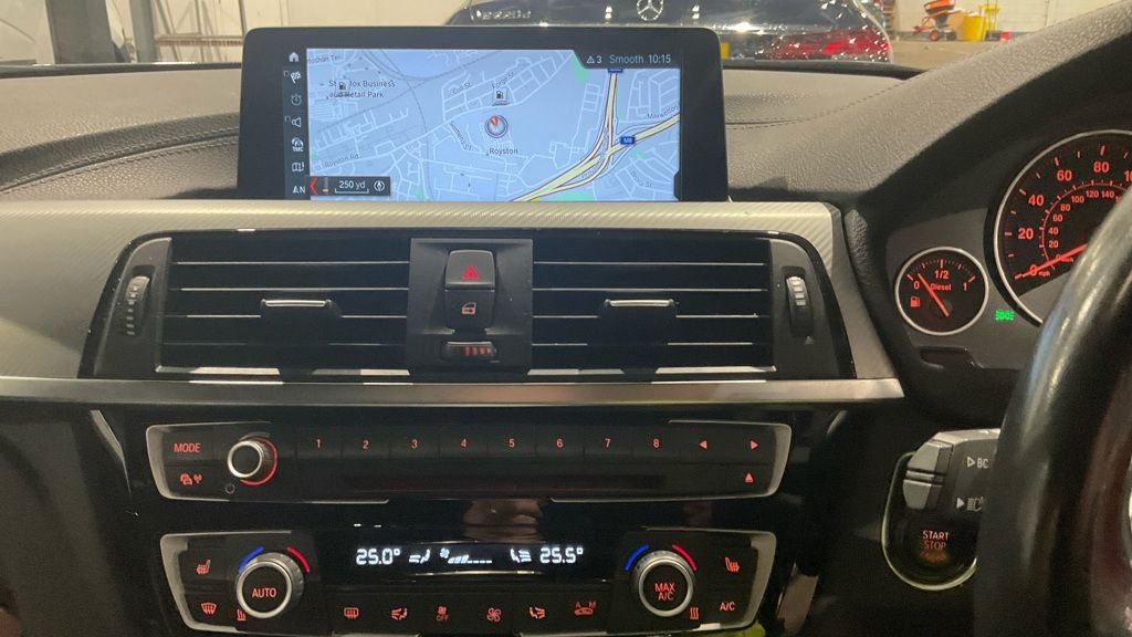 Used BMW 3 Series 2018 for sale - 77302749: Photo 17