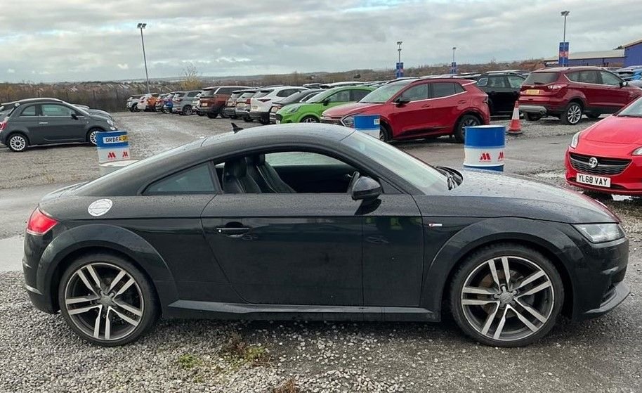 Used Audi TT 2018 for sale - 76711045: Photo 2
