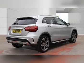 Used Mercedes-Benz GLA 2018 for sale - 79695800: Photo