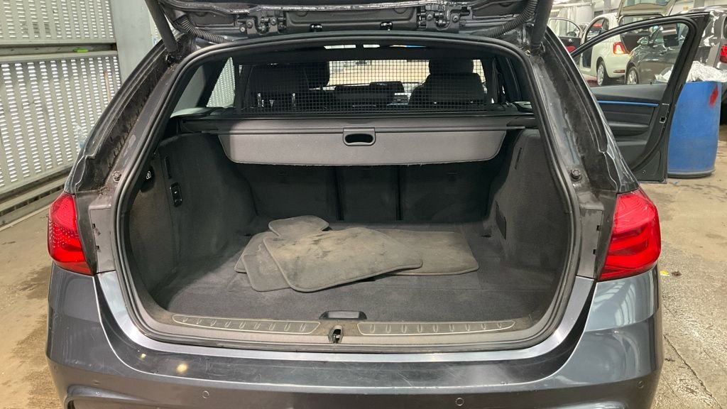 Used BMW 3 Series 2017 for sale - 77241669: Photo 13