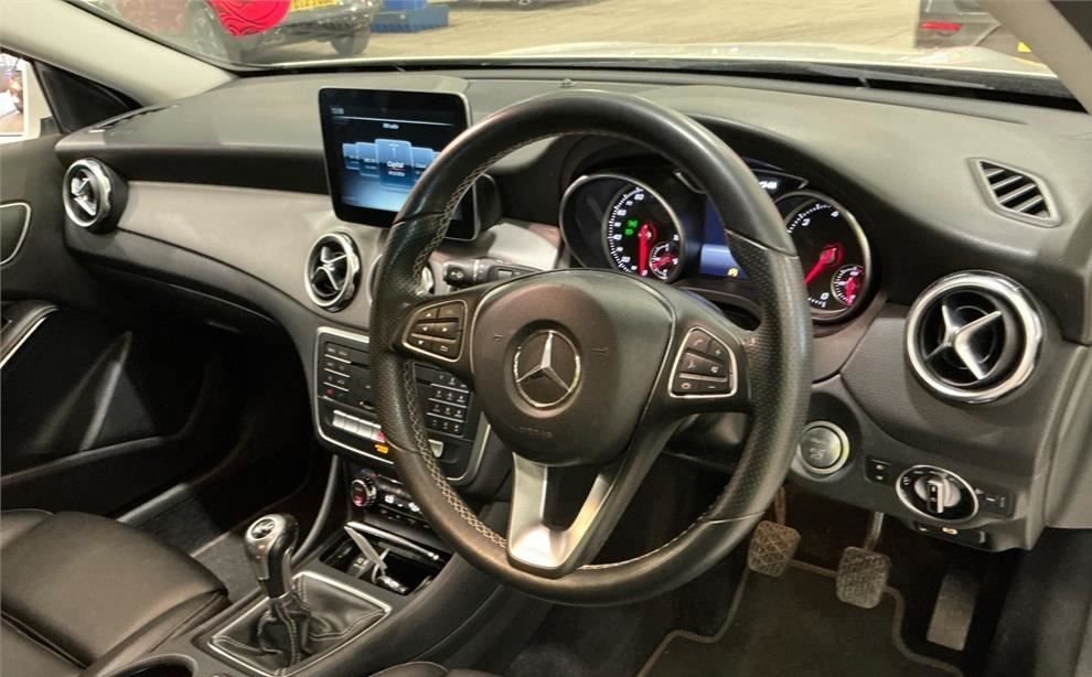 Used Mercedes-Benz GLA 2017 for sale - 78082737: Photo 5