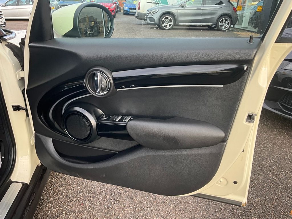 Used MINI Hatch 2021 for sale - 77009792: Photo 17