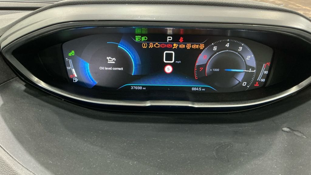 Used Peugeot 3008 2018 for sale - 77891047: Photo 16