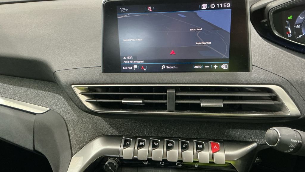 Used Peugeot 3008 2018 for sale - 77891047: Photo 17