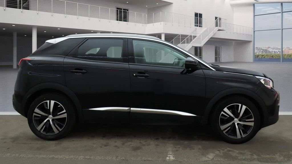 Used Peugeot 3008 2018 for sale - 77891047: Photo 4