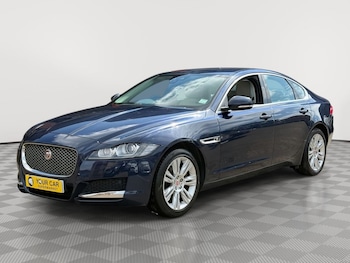 Used Jaguar XF 2016 for sale - 78886815: Photo