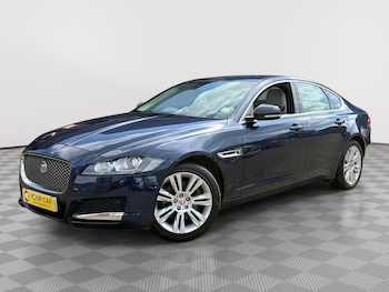 Used Jaguar XF 2016 for sale - 78886815: Photo