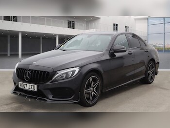 Used Mercedes-Benz C Class 2018 for sale - 77302475: Photo