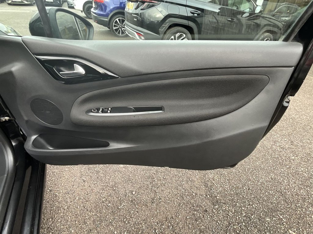 Used Citroen DS3 2013 for sale - 77009742: Photo 17