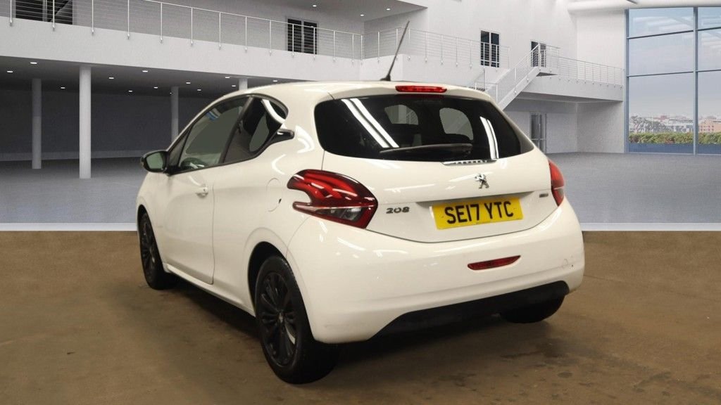 Used Peugeot 208 2017 for sale - 76703743: Photo 4