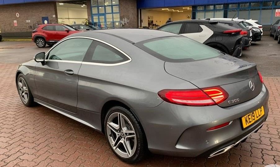 Used Mercedes-Benz C Class 2019 for sale - 77153331: Photo 3