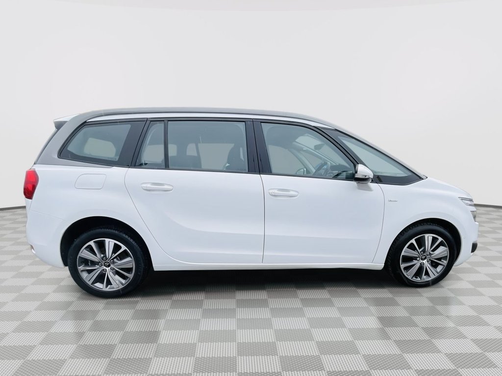 Used Citroen C4 Grand Picasso 2015 for sale - 76698340: Photo 5