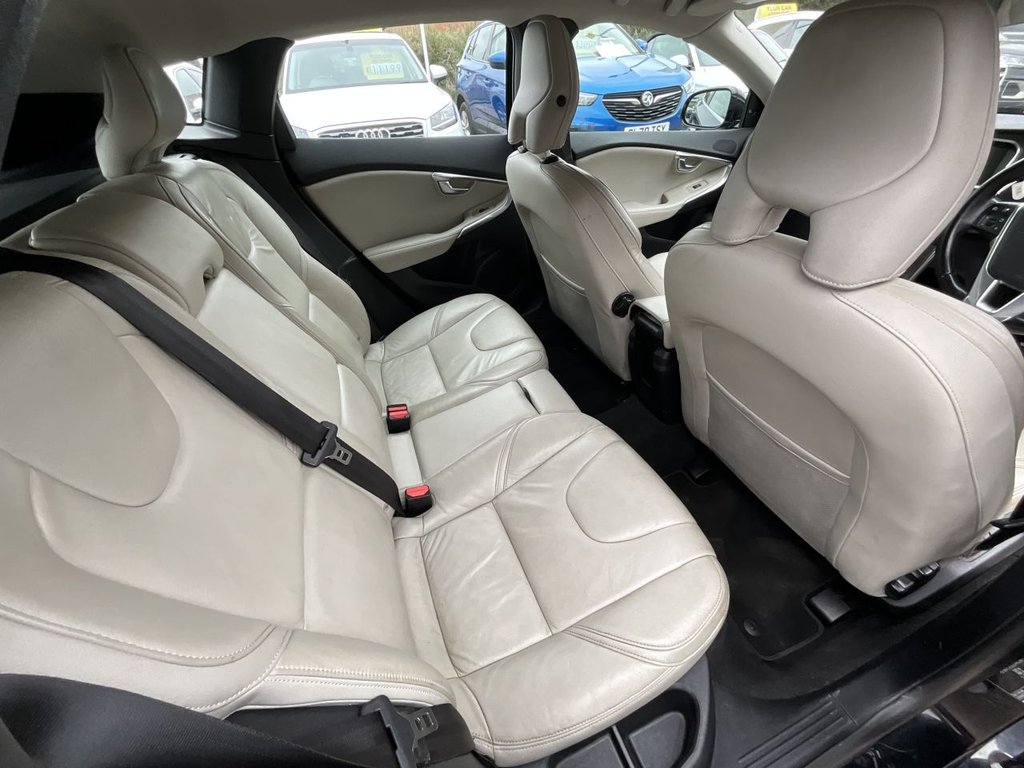 Used Volvo V40 2013 for sale - 76654904: Photo 14