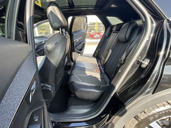 Used Peugeot 3008 2018 for sale - 76234385: Photo 14