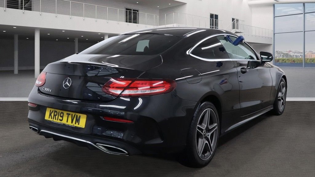 Used Mercedes-Benz C Class 2019 for sale - 77009626: Photo 4