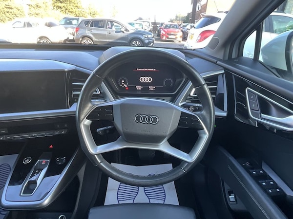 Used Audi Q4 e-tron 2022 for sale - 76234442: Photo 11