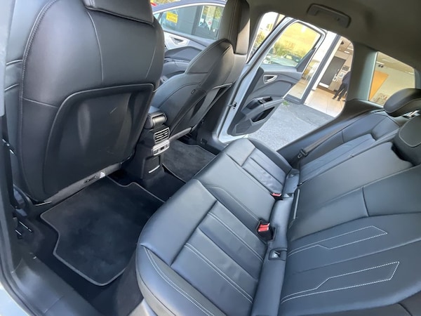 Used Audi Q4 e-tron 2022 for sale - 76234442: Photo 15