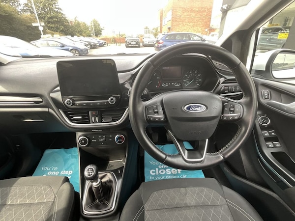 Used Ford Fiesta 2020 for sale - 76234397: Photo 11