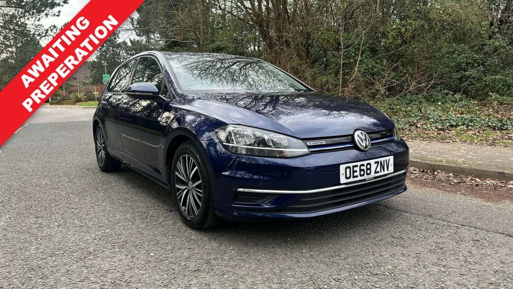 Used Volkswagen Golf 2019 for sale - 77798181: Photo 1