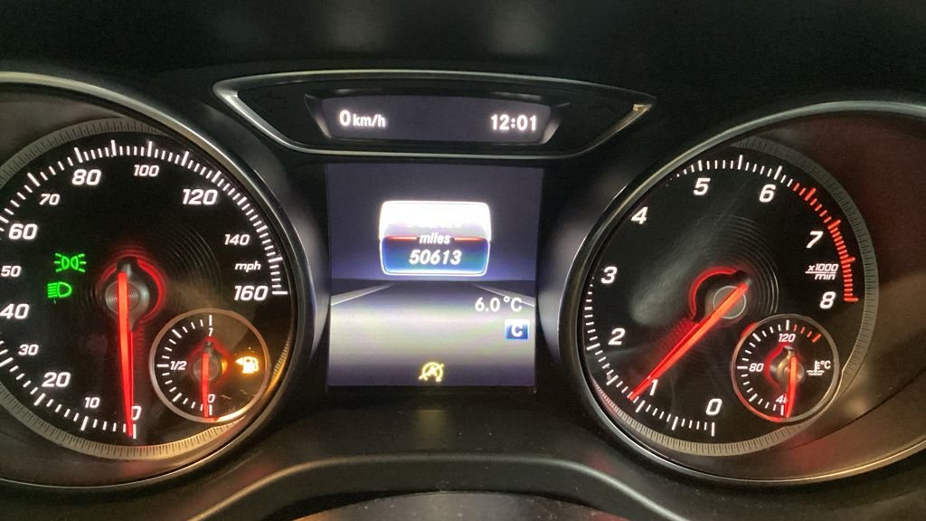 Used Mercedes-Benz GLA 2019 for sale - 77302465: Photo 12