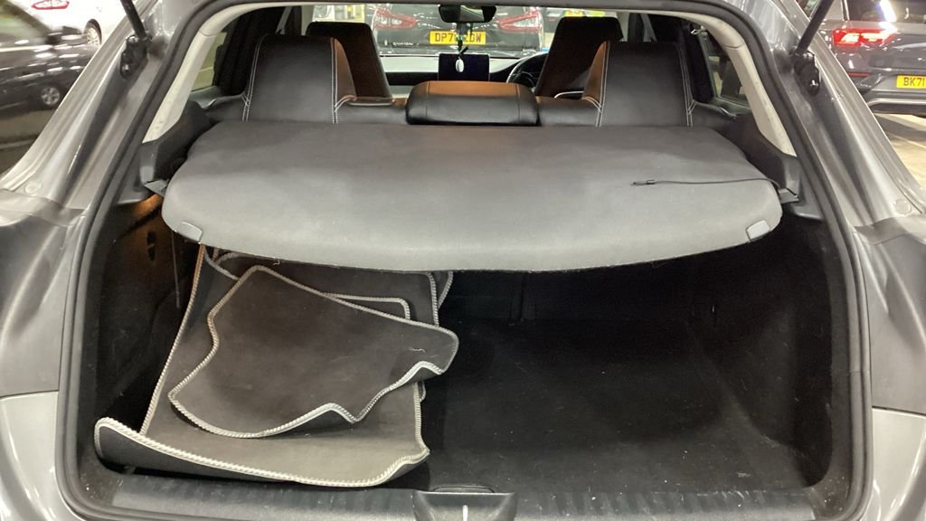 Used Mercedes-Benz GLA 2019 for sale - 77302465: Photo 9