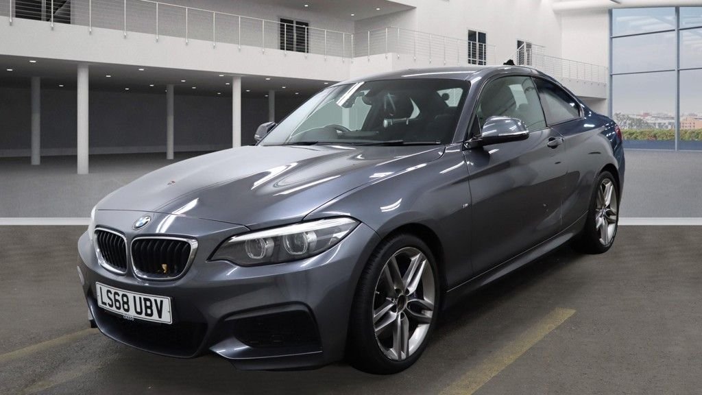 Used BMW 2 Series 2018 for sale - 76642536: Photo 2