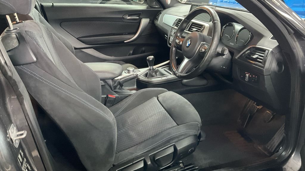 Used BMW 2 Series 2018 for sale - 76642536: Photo 9