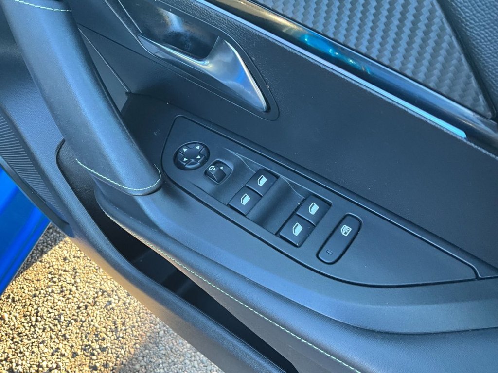 Used Peugeot 2008 2020 for sale - 77009745: Photo 18
