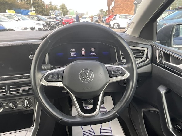 Used Volkswagen Polo 2022 for sale - 76234402: Photo 11