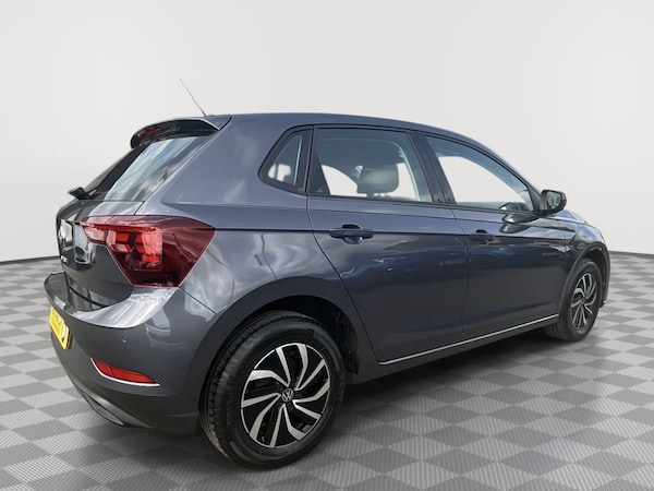 Used Volkswagen Polo 2022 for sale - 76234402: Photo 9