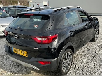 Used Kia Stonic 2019 for sale - 77798370: Photo