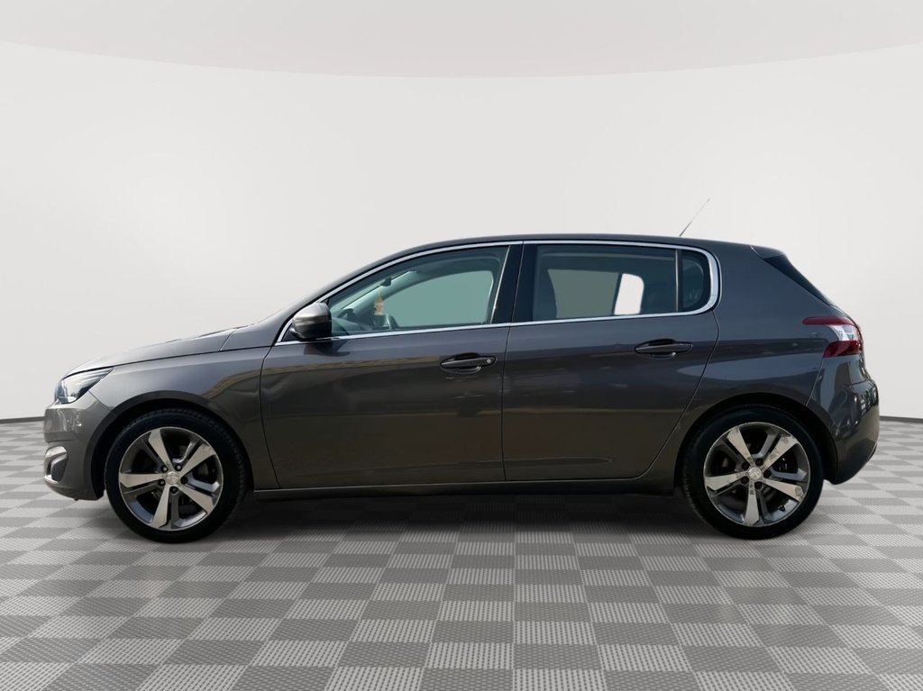 Used Peugeot 308 2017 for sale - 77798333: Photo 6