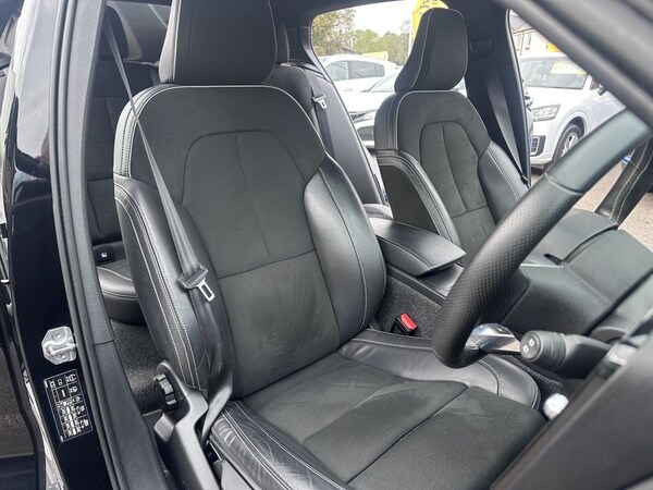 Used Volvo XC40 2021 for sale - 76234343: Photo 11