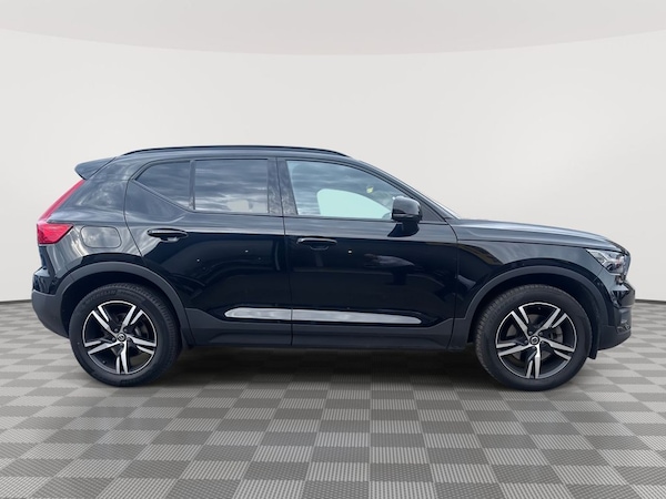 Used Volvo XC40 2021 for sale - 76234343: Photo 5