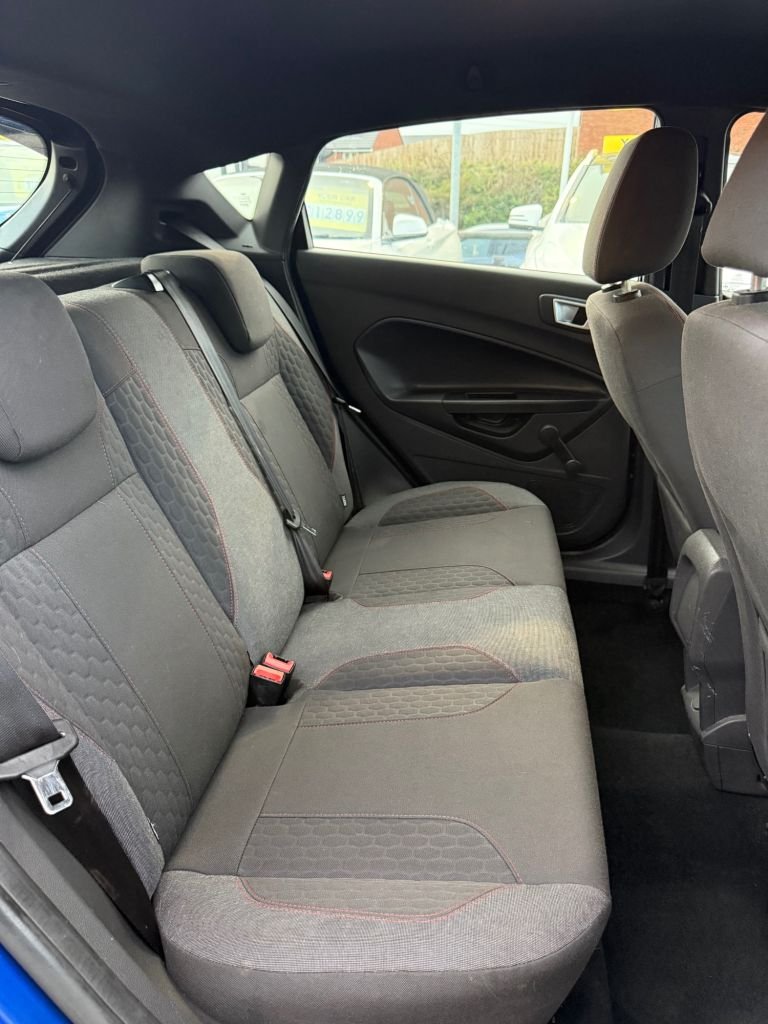 Used Ford Fiesta 2017 for sale - 76768445: Photo 15