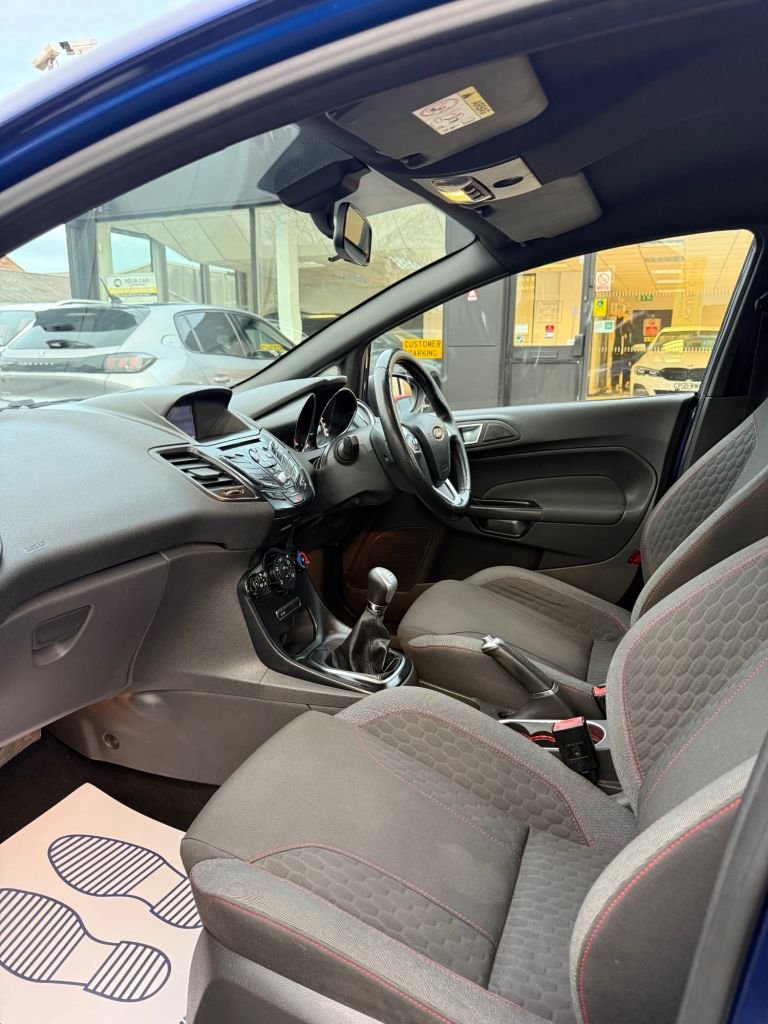 Used Ford Fiesta 2017 for sale - 76768445: Photo 16