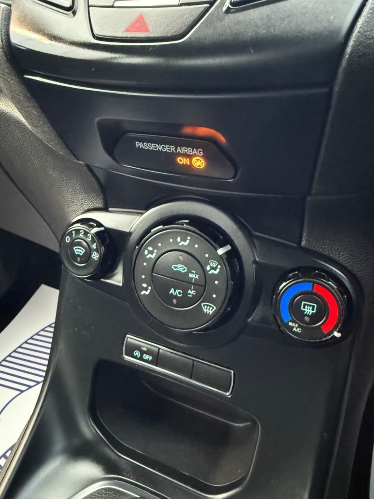 Used Ford Fiesta 2017 for sale - 76768445: Photo 24