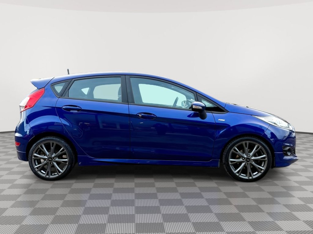 Used Ford Fiesta 2017 for sale - 76768445: Photo 6