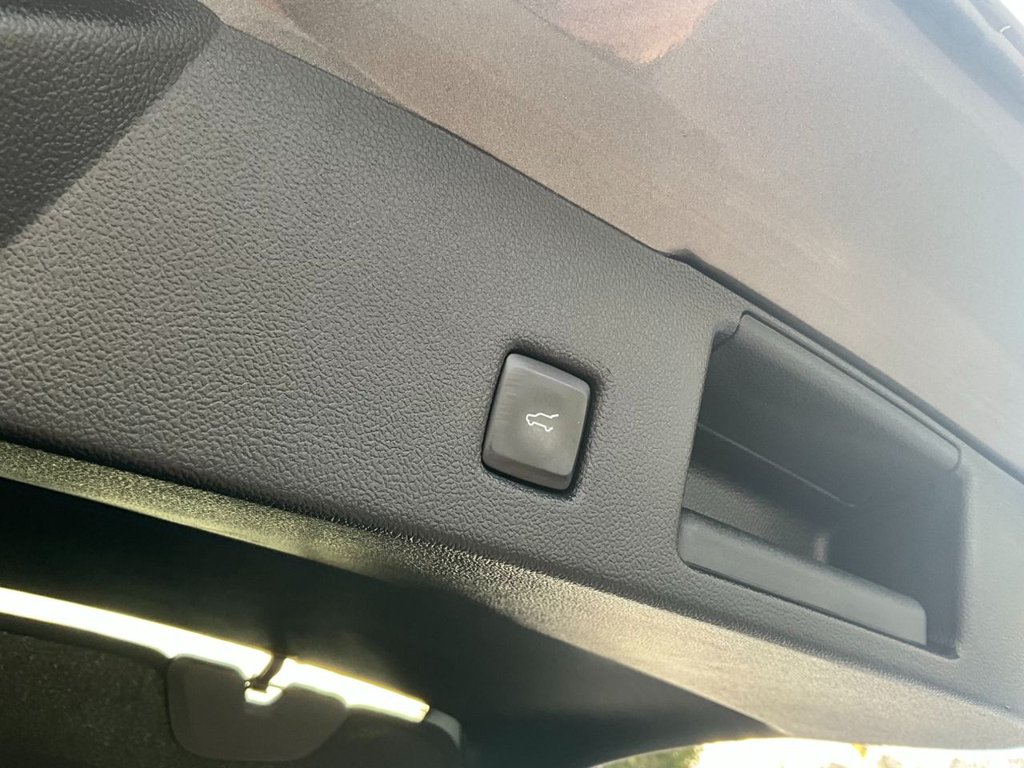 Used Ford Kuga 2022 for sale - 77009721: Photo 43