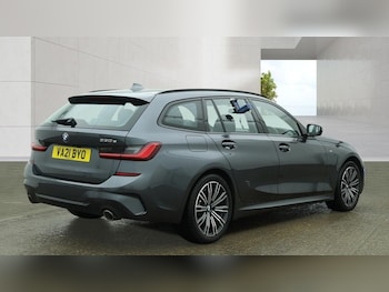Used BMW 3 Series 2021 for sale - 79022535: Photo